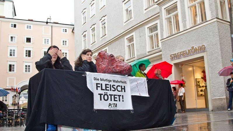 PETA-Aktion in Salzburg