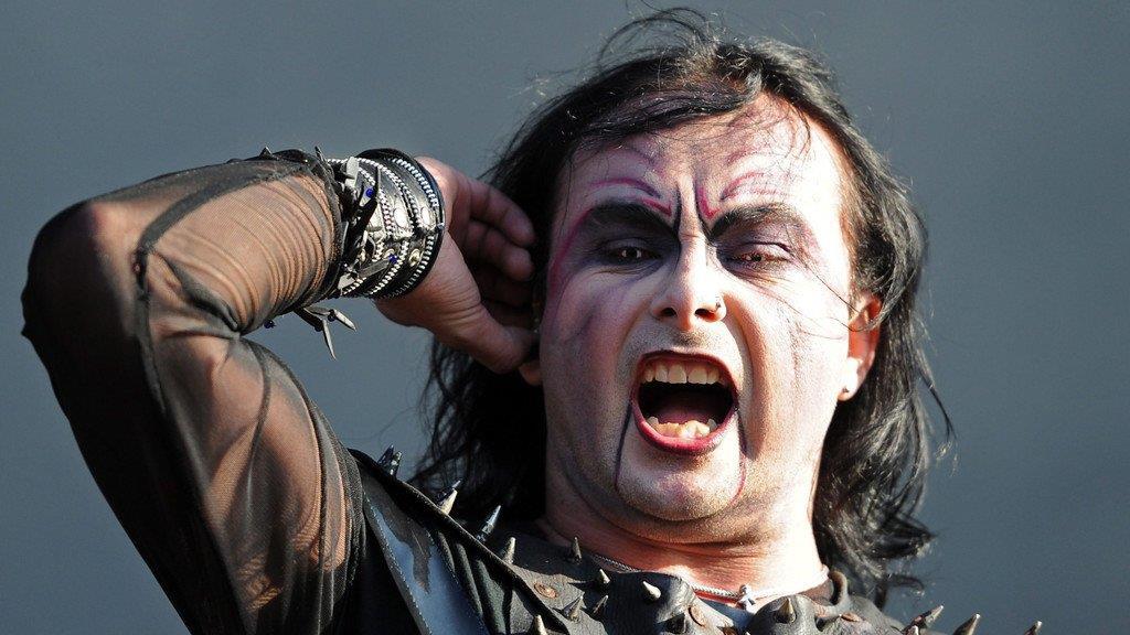 Wacken: Heavy Metal im Schlamm