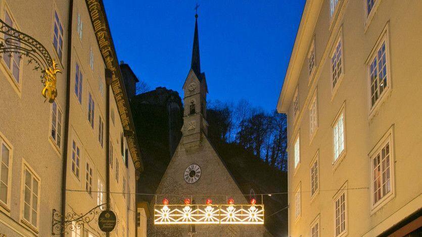Weihnachtsbeleuchtung in der Getreidegasse