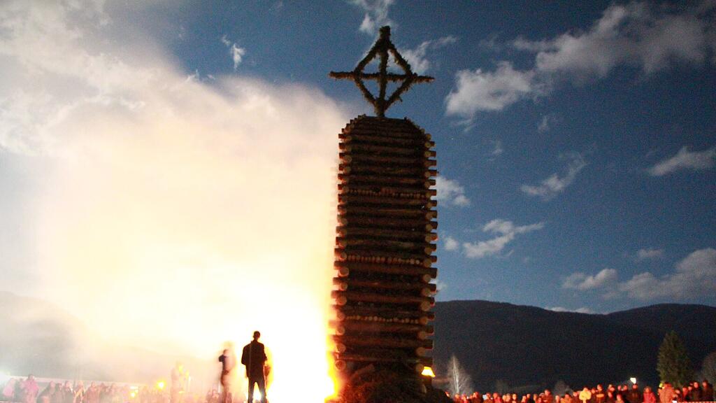 Osterfeuer Tamsweg und Thomatal