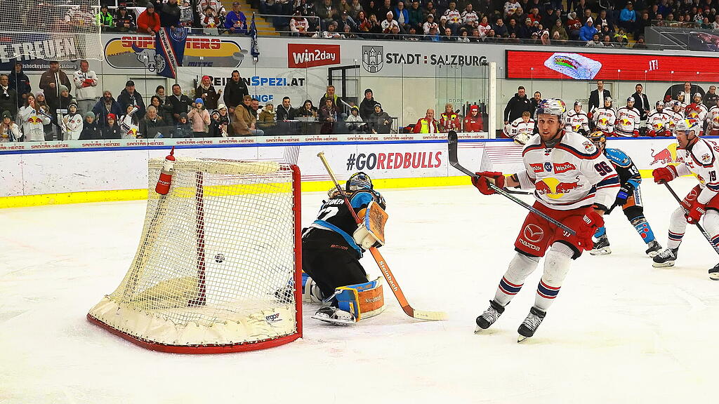 Eishockey: Red Bull Salzburg vs. Black Wings Linz