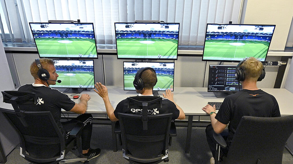 VAR