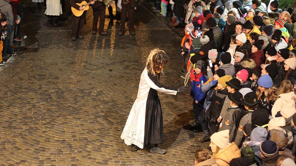 Perchtenlauf Goldegg