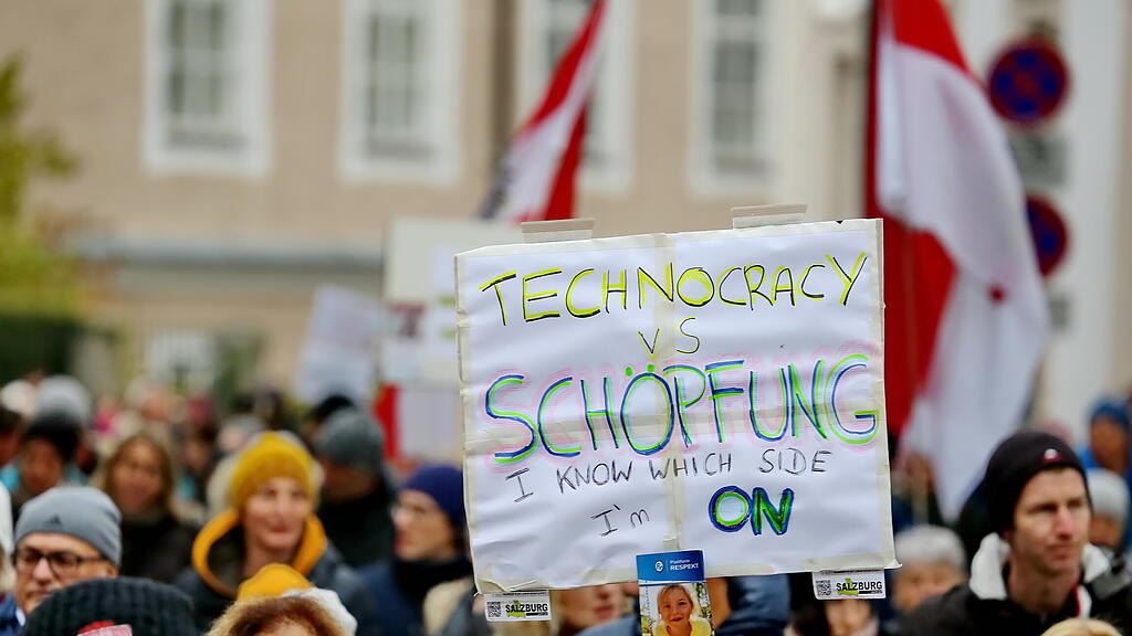 Corona-Demo in Salzburg am Sonntag