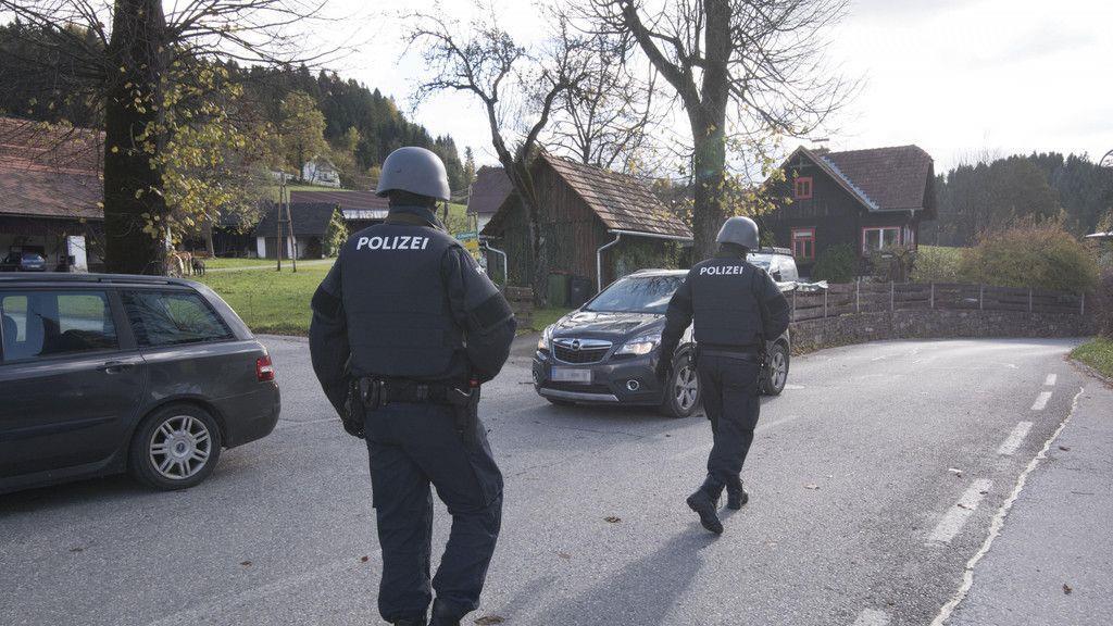 Bluttat in Stiwoll: Hunderte Beamte im Einsatz