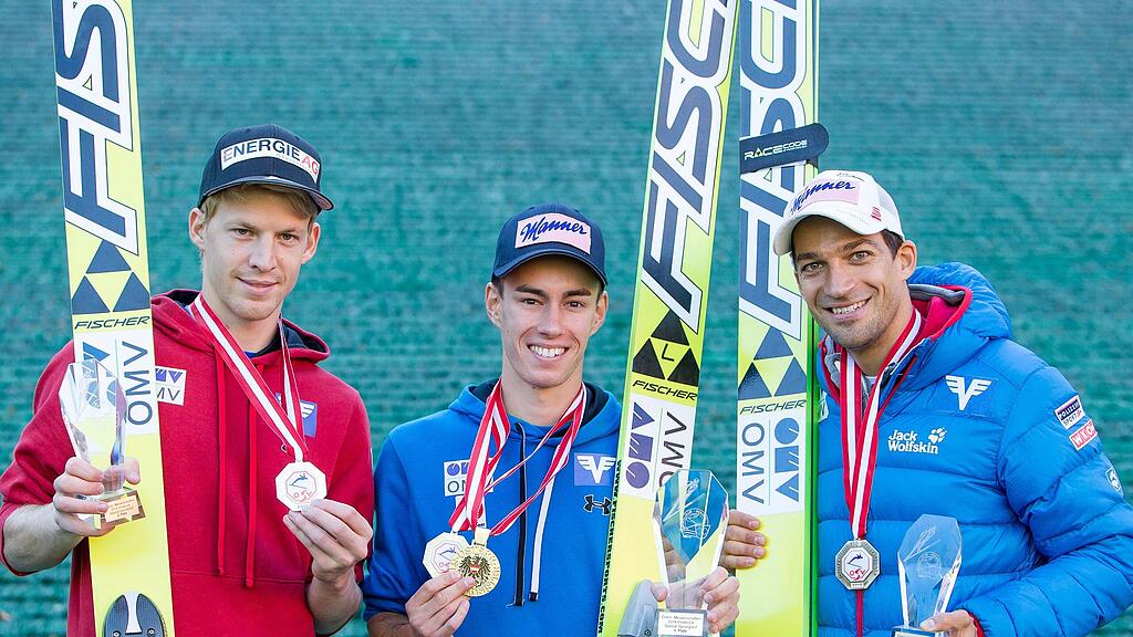 Erster Staatsmeistertitel für Stefan Kraft (mitte).