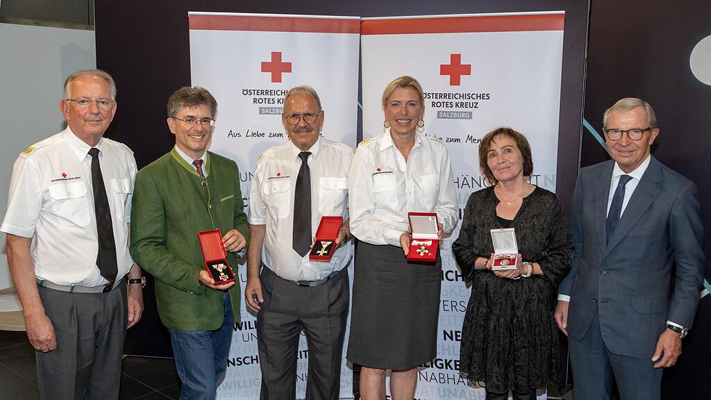 220621_RK-Generalversammlung_Ehrungen (c) Rotes Kreuz Salzburg_Susi Berger (-).jpg