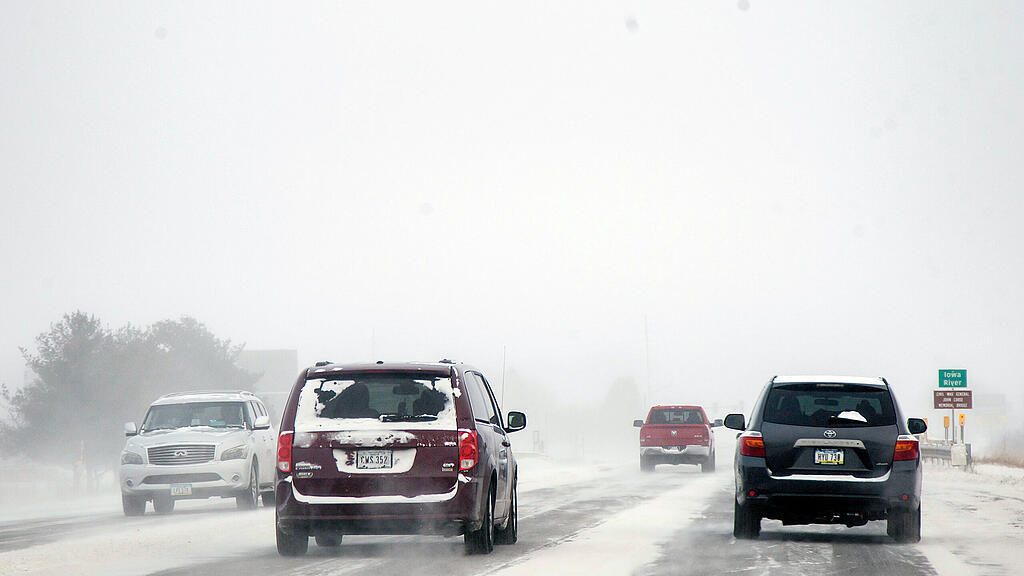 Wintersturm und K\u00e4ltewelle in den USA