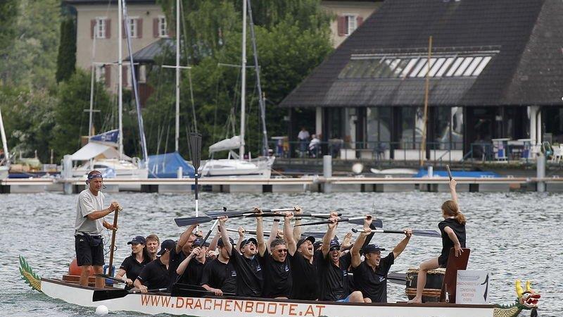Drachenboot-Action am Mattsee