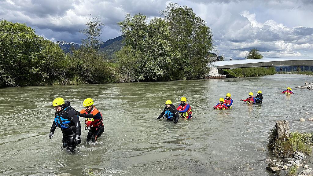 Übung Wasserrettung Zell am See