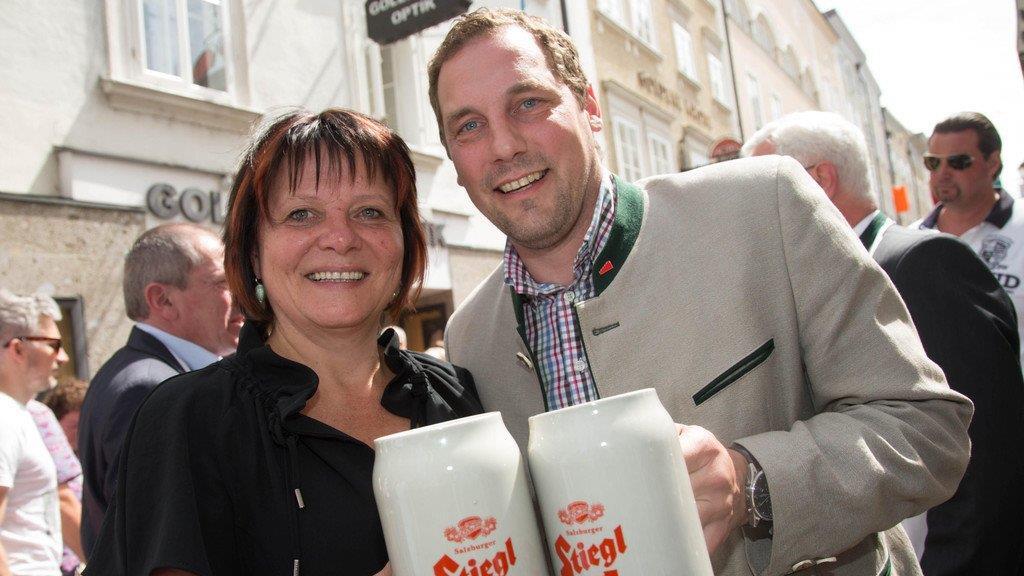 Linzergassenfest 2015 bei Sonnenschein eröffnet