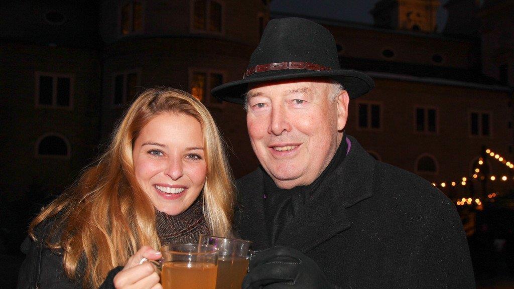 Charity am Mozartplatz I