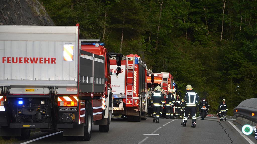 Feuerwehrübung mit Verkehrsunfall