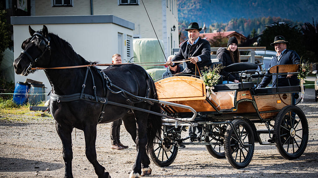 Leonhardiritt Faistenau