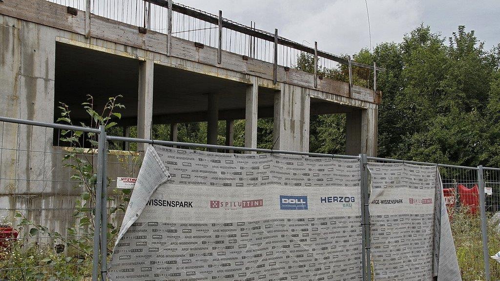 Wissenspark Puch-Urstein: Baustelle liegt brach