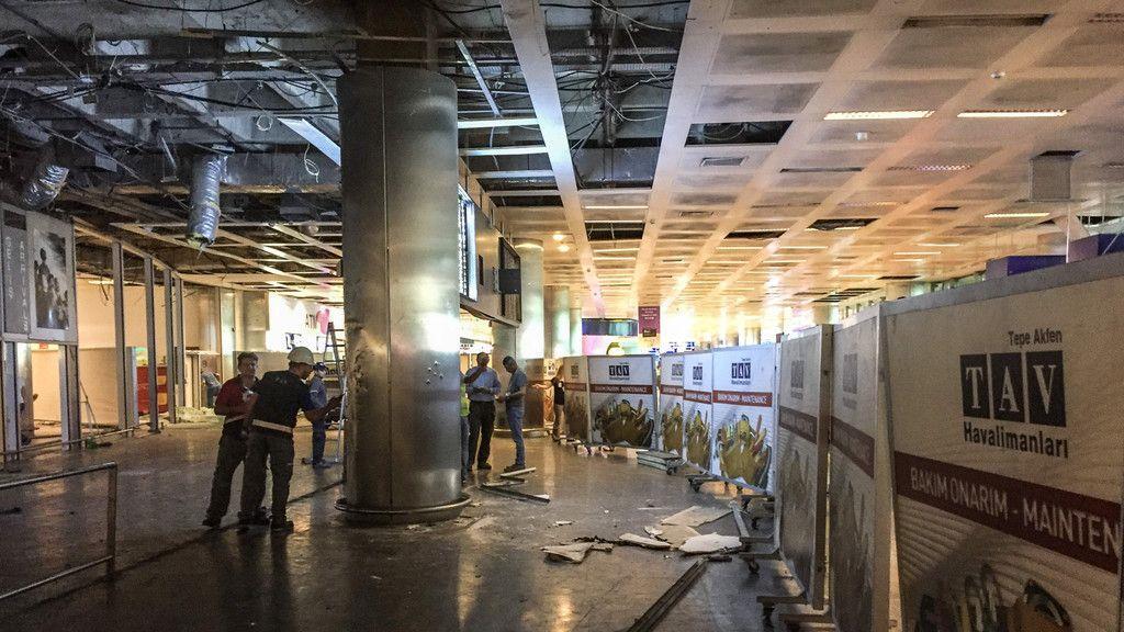 Atatürk-Flughafen in Istanbul nach Anschlag