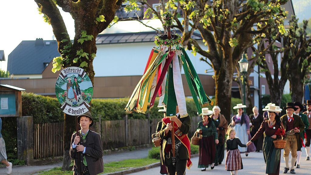 100 Jahre "d’Bleckwandla" in Strobl