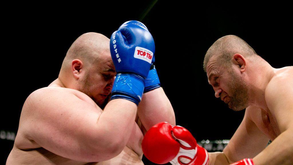 Aggrelin: MMA-Kämpfe im Escobar Salzburg