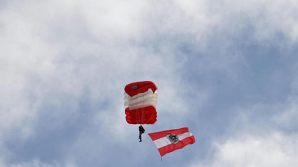 Nationalfeiertag am Heldenplatz