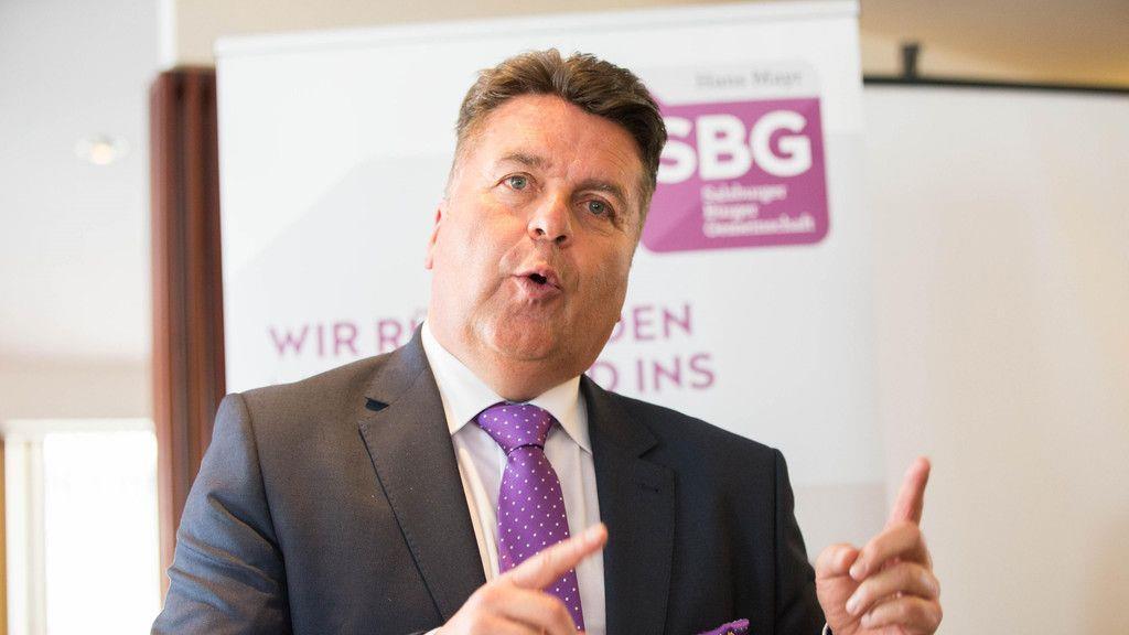 Mayr stellt neue Partei vor