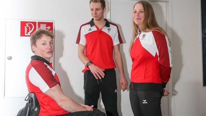 Paralympics-Athleten eingekleidet