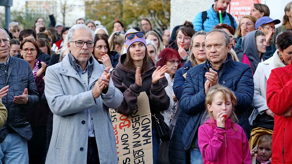 Pflege-Demo in Salzburg II