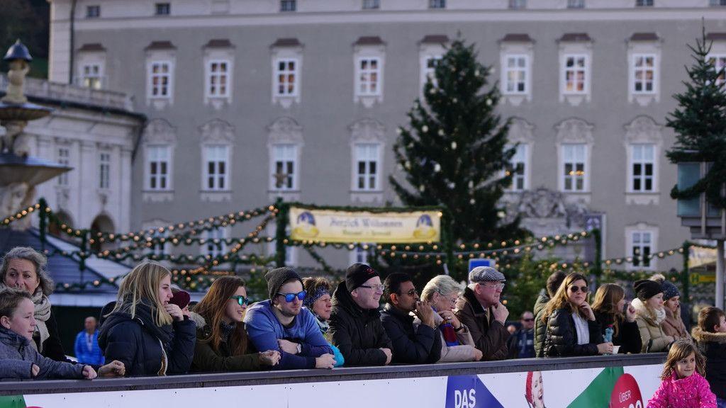 Eislaufen Mozartplatz