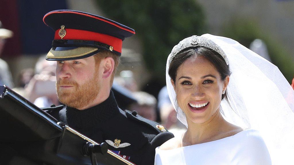 Royale Hochzeit: Schillernde Kutschfahrt durch Windsor
