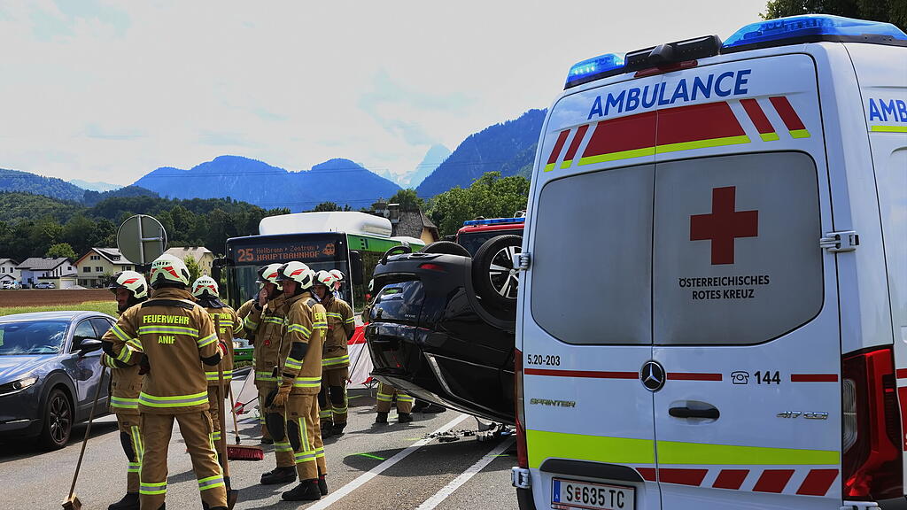 Sechs Verletzte bei Crash auf Alpenstraße II