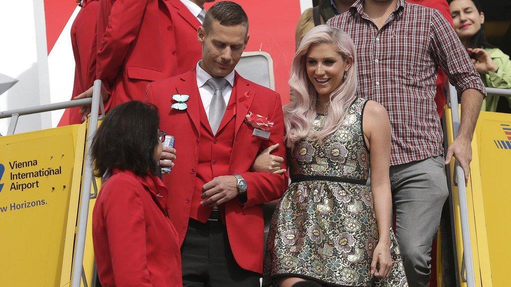 Life Ball: Flieger gelanden (2014)
