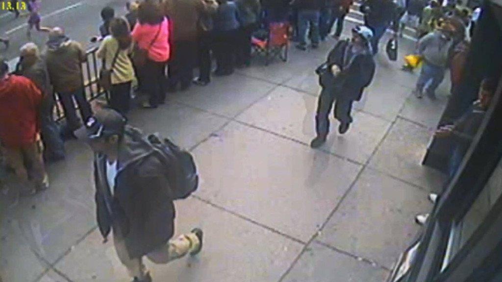 Boston-Anschläge: FBI zeigt Fotos von zwei Verdächtigen