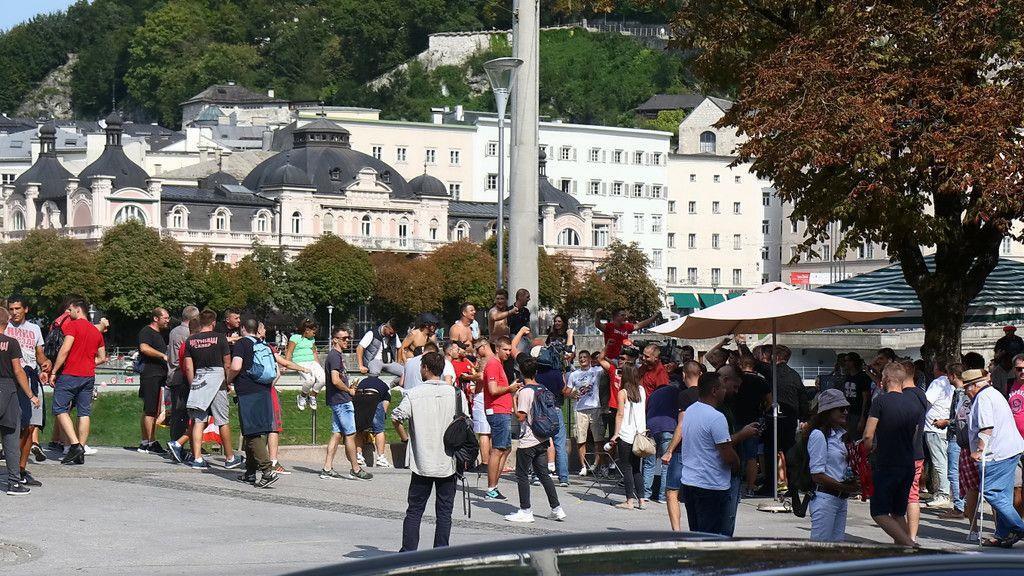 Red Bull Salzburg - Roter Stern Belgrad: Fans in der Altstadt II