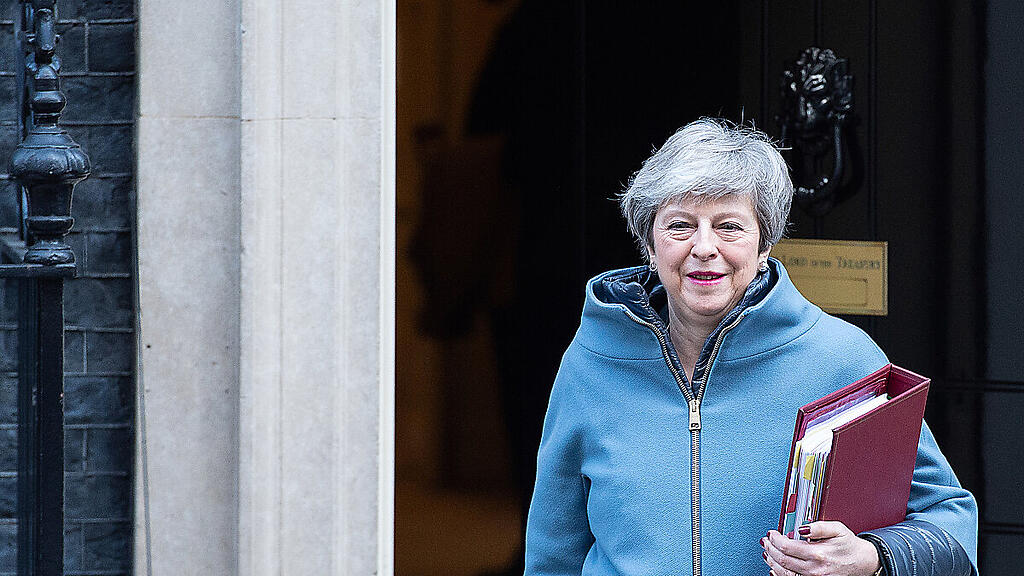 Theresa May gehen die Mitstreiter abhanden