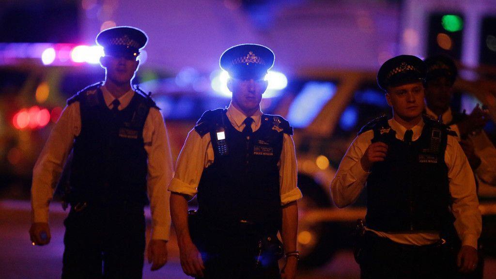 Terror in London: Fahrzeug rast in Menschenmenge
