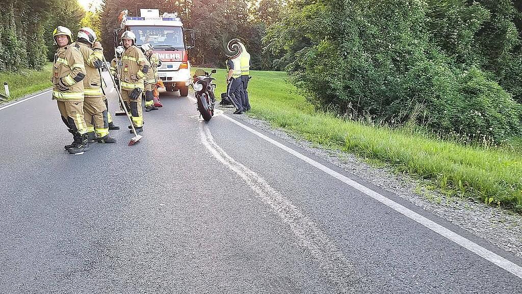 Motorradfahrer kollidiert in Thalgau mit Reh: Tier verendet, Ölspur auf Fuschler Straße