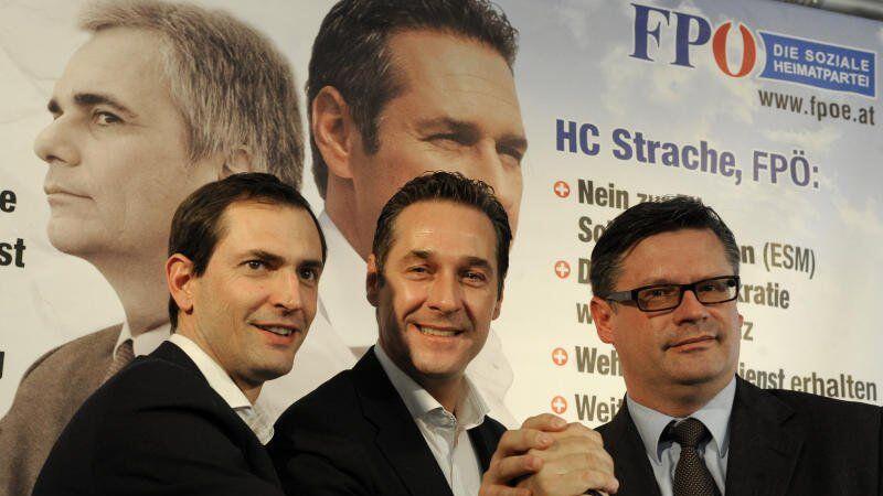 FPK-Parteichef Christian Ragger, FPÖ-Obmann Heinz-Christian Strache und FPÖ Kärnten-Landesobmann Christian Leyroutz