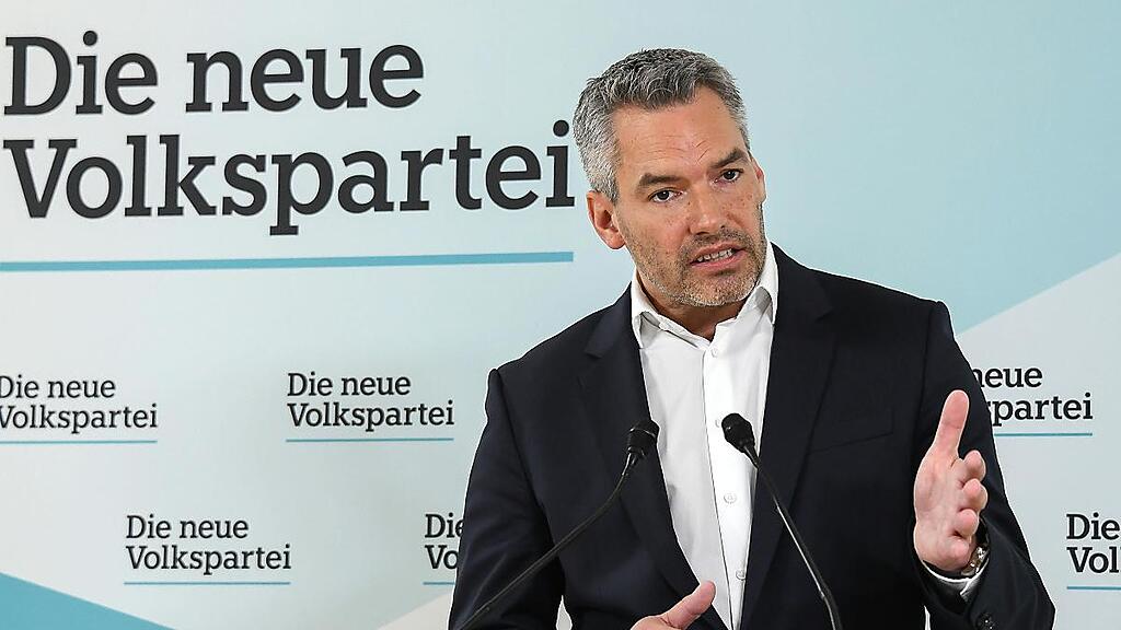 Nehammer verteidigt die Spenden an die ÖVP