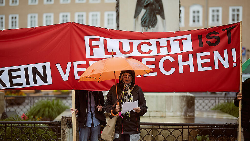 Umbrella March