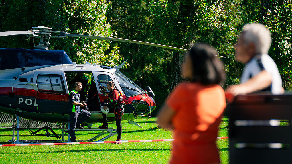 Übungstag der Wasserrettung und Flugpolizei am Obertrumer See