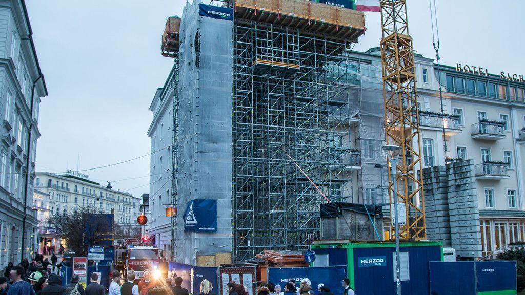 Brand im Hotel Sacher