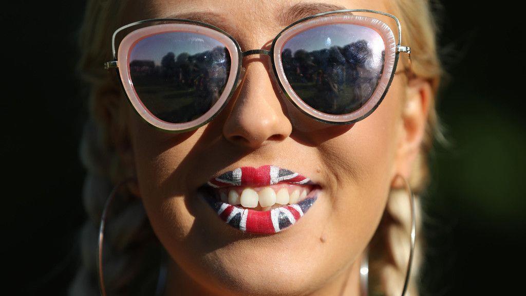 Royale Hochzeit: Fans in Windsor