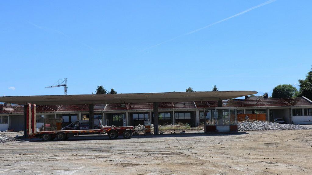 Abrissarbeiten in der alten Autobahnmeisterei