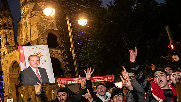 Erdogan-Anhänger feierten in Berlin