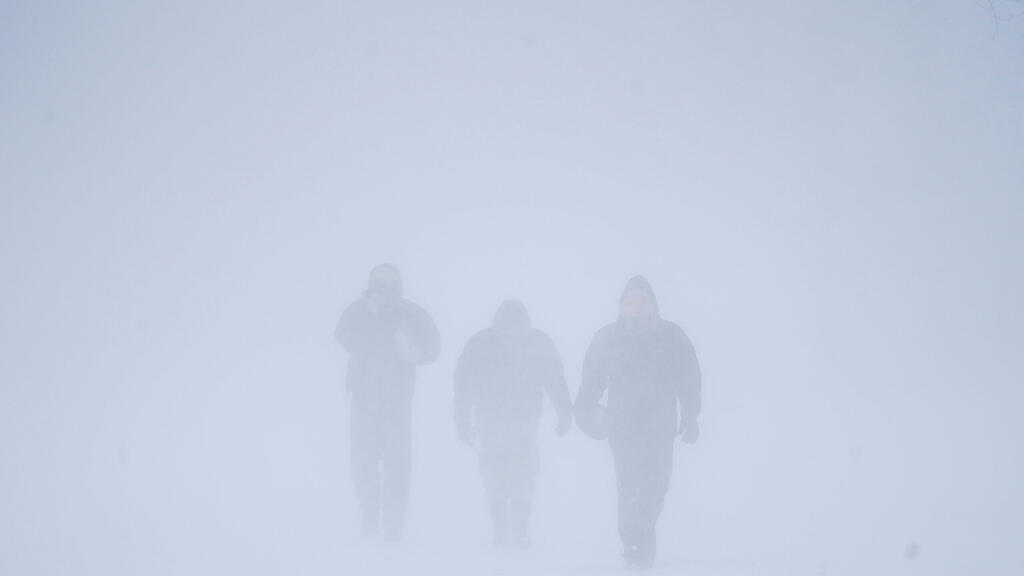 Wintersturm und K\u00e4ltewelle in den USA