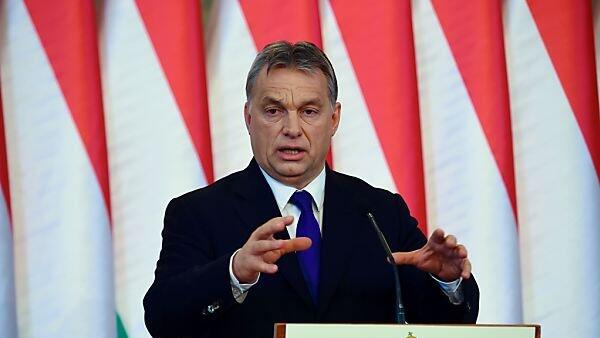Orban spielt weiter den harten Mann