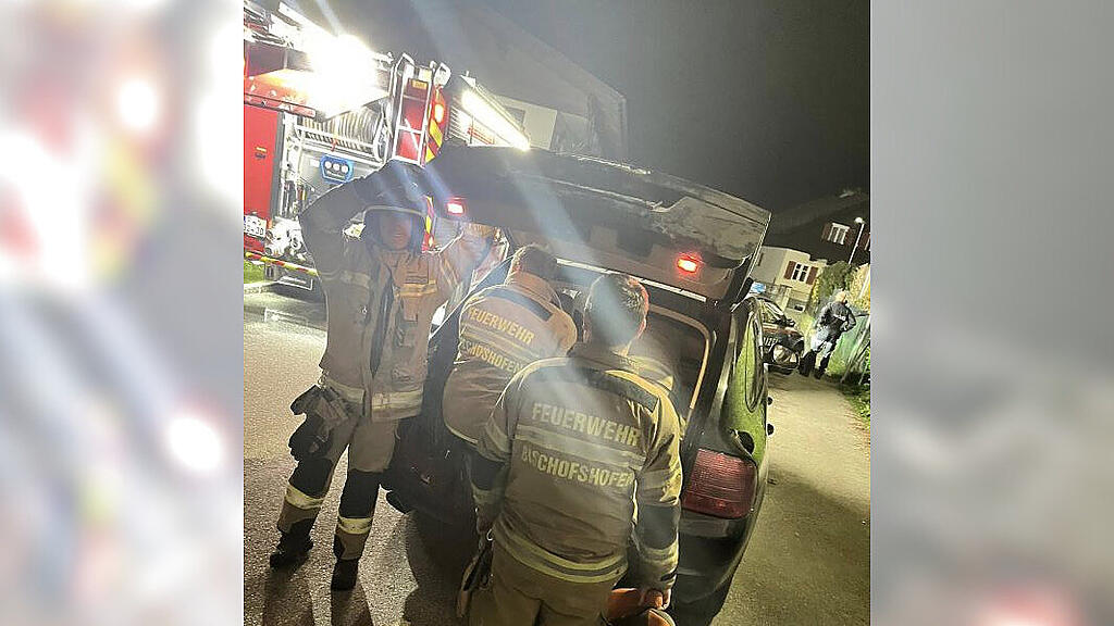 Zwei Kinder aus versperrtem Auto in Bischofshofen gerettet