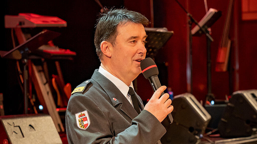 Rot Kreuz Ball 2020