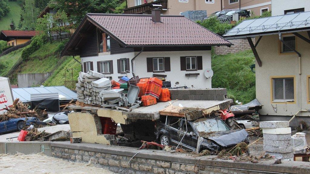 Verwüstung in Hüttau