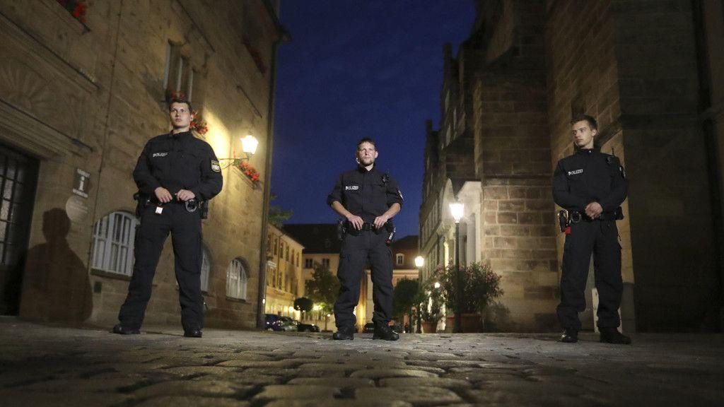 Syrer sprengt sich in Ansbach in die Luft