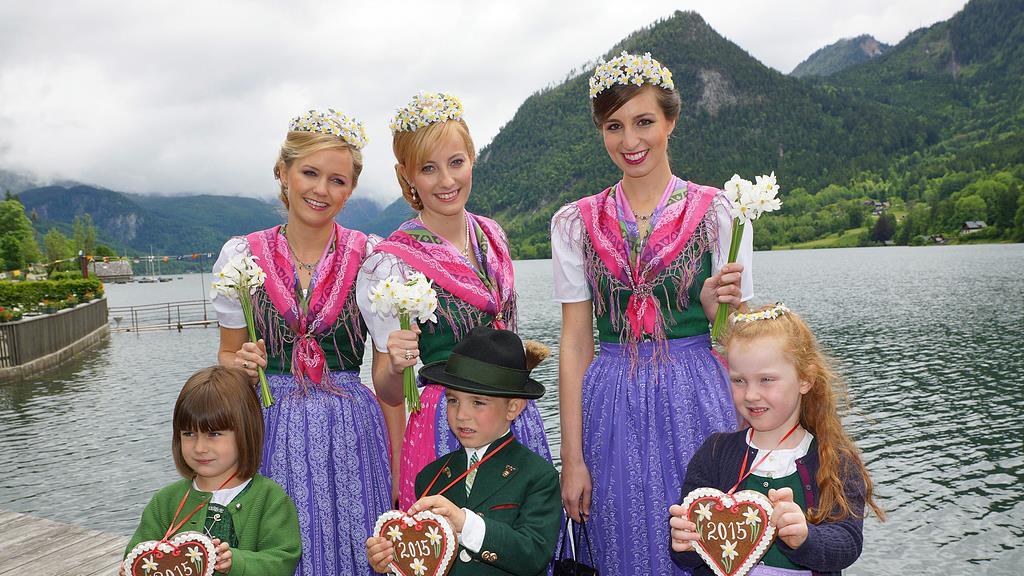 Pressekonferenz und Fotoshooting